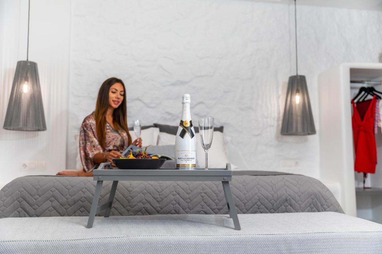 El_Puerto Luxury Port Suites Naxos City Buitenkant foto