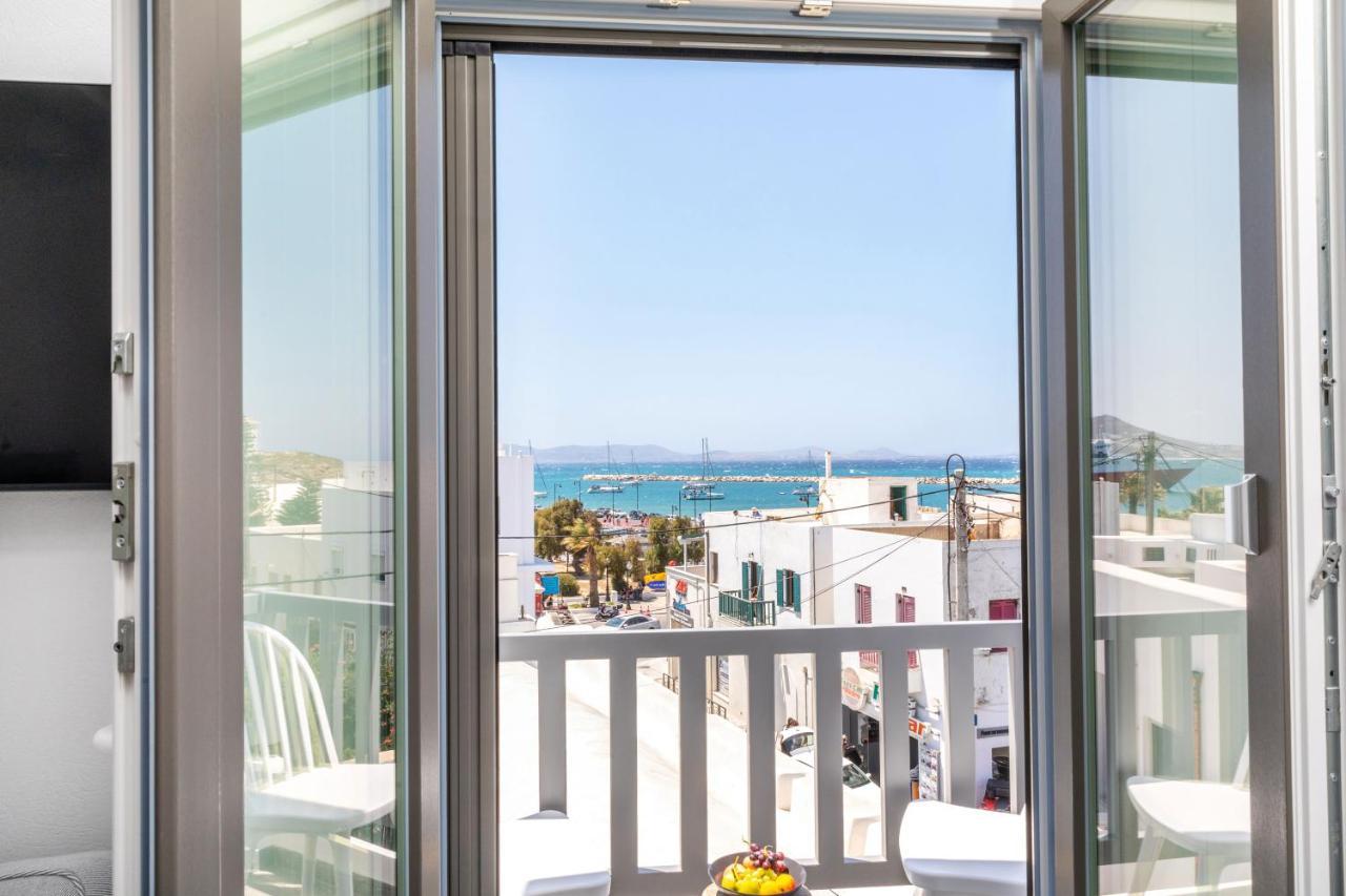 El_Puerto Luxury Port Suites Naxos City Buitenkant foto