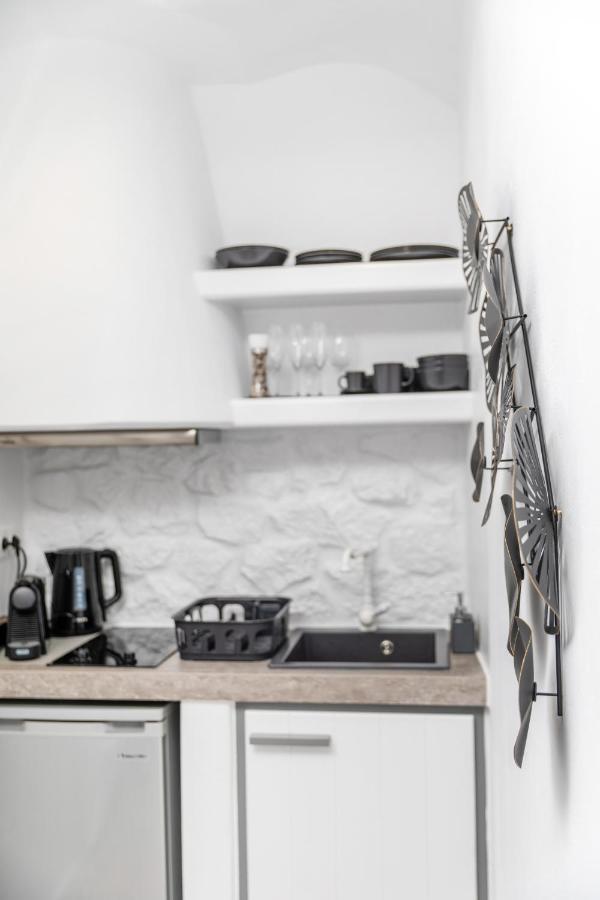 El_Puerto Luxury Port Suites Naxos City Buitenkant foto