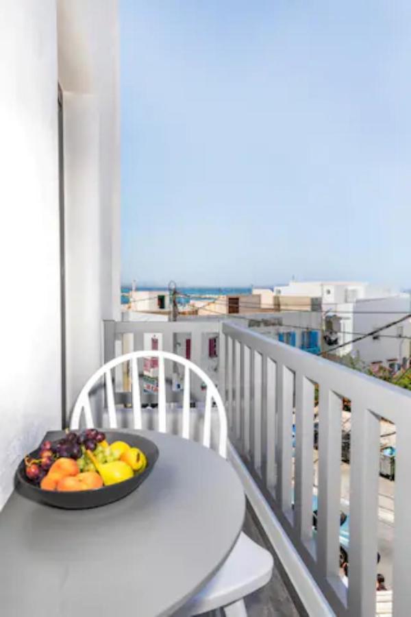 El_Puerto Luxury Port Suites Naxos City Buitenkant foto