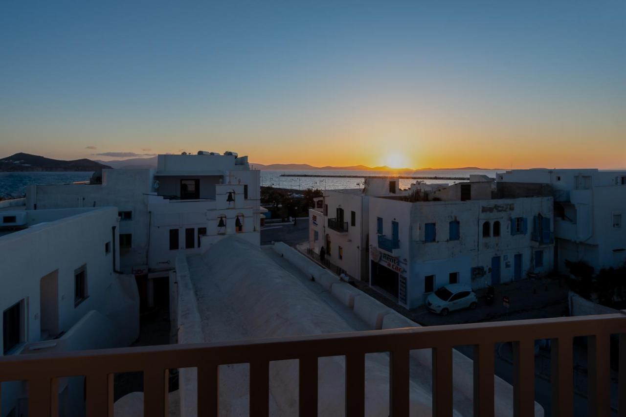 El_Puerto Luxury Port Suites Naxos City Buitenkant foto